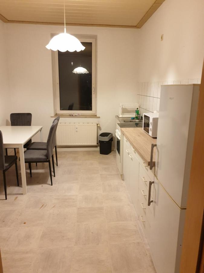 Fewo Nina 2 - Monteurwohnung Weißenfels Exterior foto